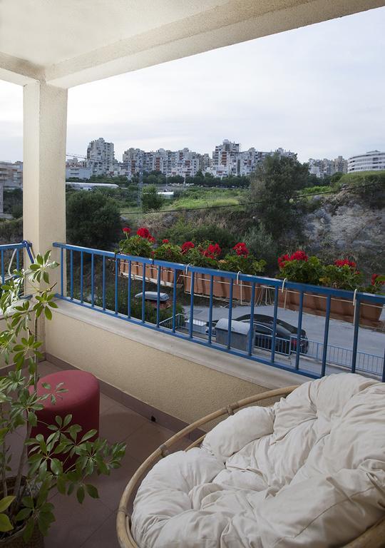 Apartment Sunny Yellow - With Balcony And Parking Place, Сплит Стая снимка